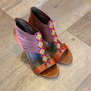 Vince Camuto Carenas Sandals